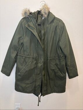 Old Navy Olive Green Parka with Faux Fur Trim
